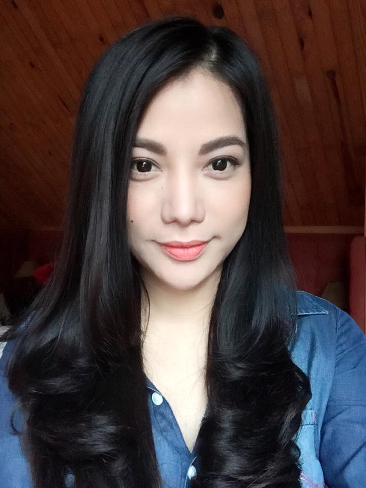 Trương Ngọc Ánh là một trong những nghệ sỹ có tần suất selfile thường xuyên nhất showbiz.