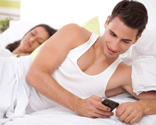 Dấu hiệu nhận biết chàng đang ngoại tình