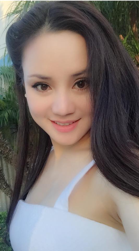 Vy Oanh khoe gương mặt 'tiểu long nữ' cực giống.