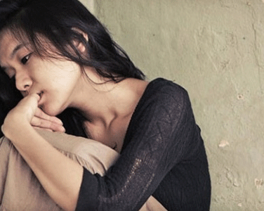 Vỡ mộng với cái tát như trời giáng của chồng ngay đêm tân hôn