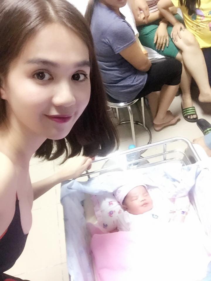 Ngọc Trinh: 'Thành viên mới của Shbet111 slot, casino, thể thao, xổ số Trinh Công chúa Trần Ngọc Gia Mỹ của anh 2'.