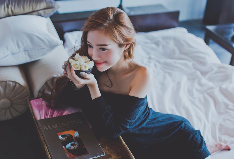 Elly Trần 'Thương nhau bởi cái nết, chết nhau bởi cái mùi'.