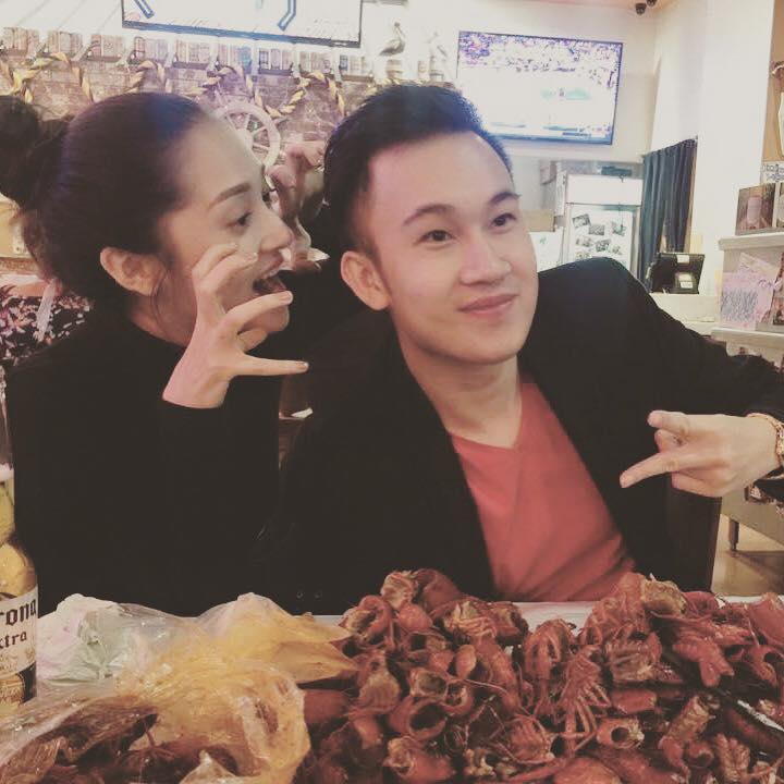 Bảo Anh hài hước trêu chọc Dương Triệu Vũ giữa chốn đông người.