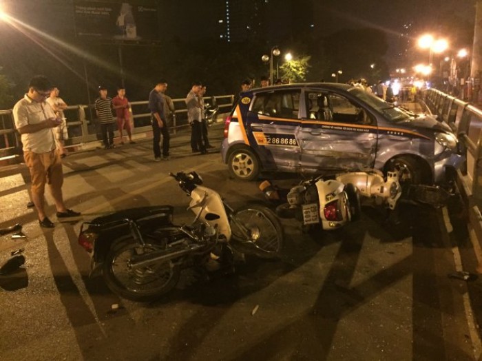 Chia sẻ của người nhà tài xế lái taxi vụ taxi 