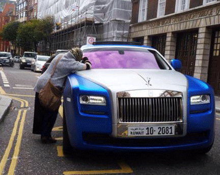 Bài học kinh điển từ 'Ông lão ăn mày và đại gia Rolls Royce'