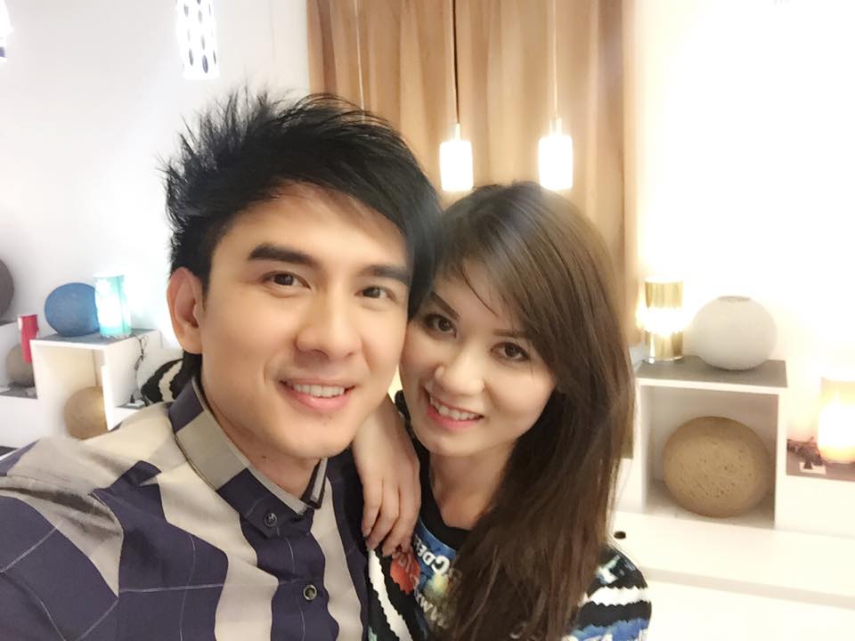 Vợ Đan Trường - Thuỷ Tiên 'Sau chuyến đi Trung Quốc thì Anh Trường và Tiên đã về tới nhà rồi'.