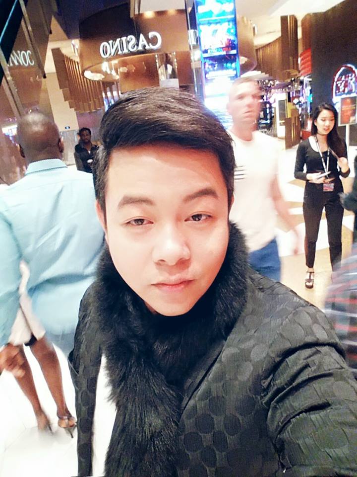 Quang Lê khẳng định 'một mình chưa hẳn đã cô đơn'.