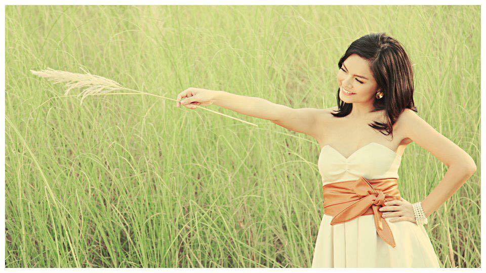 Phạm Quỳnh Anh thừa nhận 'Tôi - của ngày xưa. Giờ... đỡ hâm nhiều rồi. Hè hè'.
