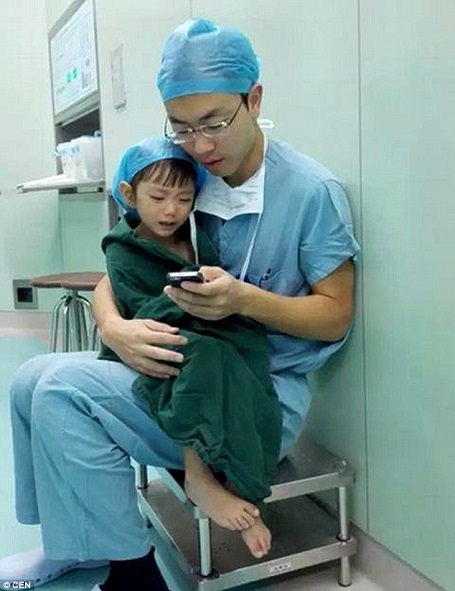 10 câu chuyện xúc động nhất thế giới năm 2015