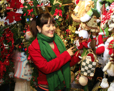 Những địa điểm chụp ảnh Noel ở Hà Nội