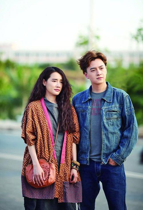 Không đánh răng - sau một giấc ngủ dài, khoang miệng chứa rất nhiều mảng bám, chúng kết hợp cùng với canxi và muối trong nước bọt hình thành các vết ố chứa nhiều nấm và vi khuẩn.
