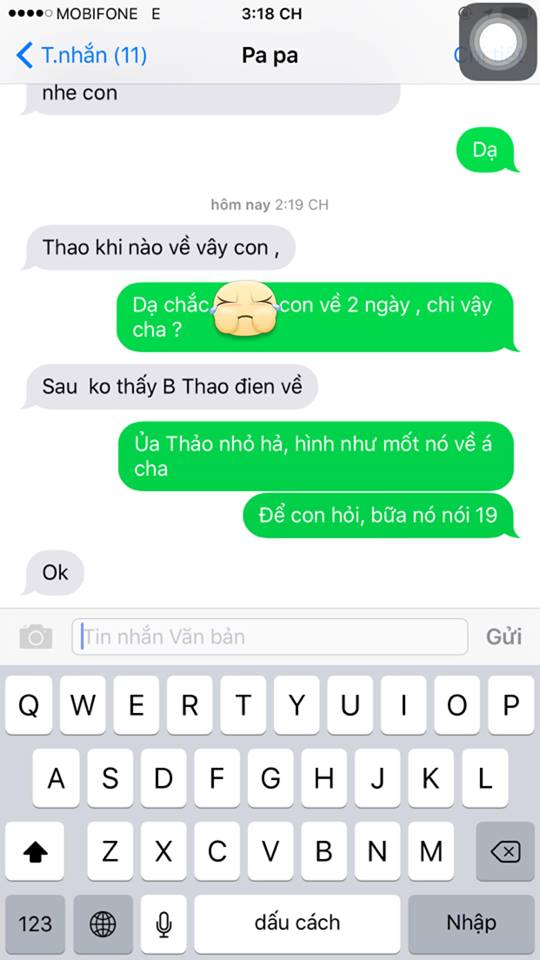 Phan Như Thảo bị ba mẹ \'bỏ rơi\'. Nữ diễn viên hài hước \'Làm con bé mừng húm, đó giờ đi quay lăn lóc bao nhiêu tháng không về cũng không sao, tự dưng bữa nay Papa nhắn tin hỏi thăm, đang xúc động thì... Quá tàn nhẫn với đứa con bị bỏ rơi, Thảo nhỏ nó đi mới có 6 ngày mà đã đi kiếm là sao. Đứa nào là con lụm???\'.