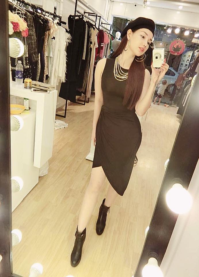 MC Quỳnh Chi \'Chào đông\' bằng khung hình gợi cảm, sexy và đầy quyến rũ.