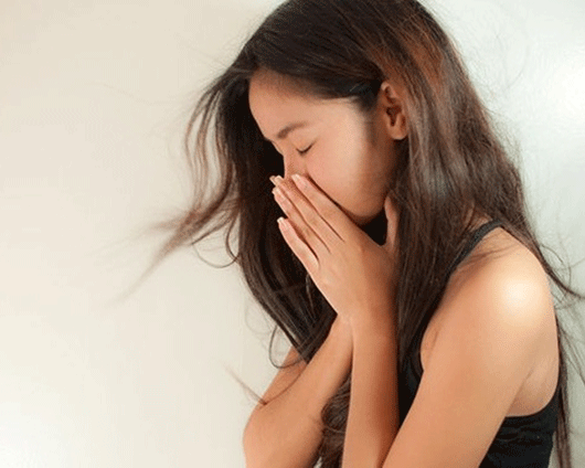 Chồng công khai “bóc bánh trả tiền” khi tôi vừa sinh con