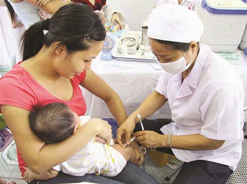 Ngày mai, TP HCM sẽ hoàn tất đăng ký vắc xin 
