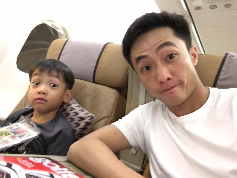 Cường Đô la \'bỏ rơi\' bạn gái để đi nghỉ năm mới cùng con trai Subeo \'New year holiday.. Let go\'.