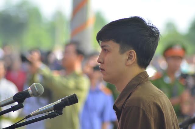 Sát thủ chủ mưu thảm án Bình Phước nhận án tử vẫn phải hầu tòa