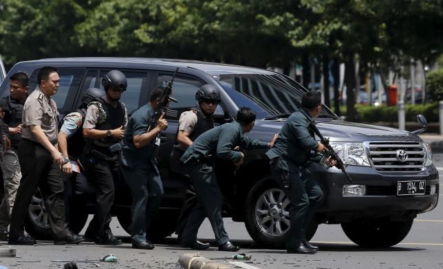 Indonesia bắt 12 người liên quan đến vụ đánh bom khủng bố Jakarta