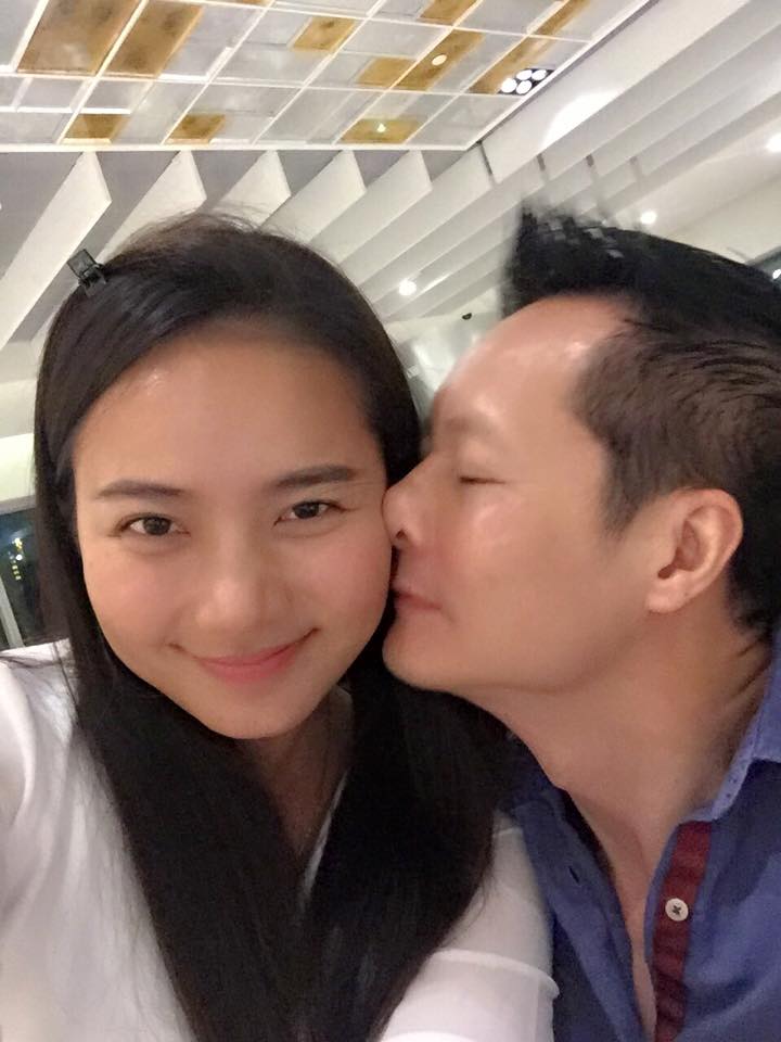 Phan Như Thảo gọi chồng là \'Cục nợ nè! Thôi thì em làm người tốt em sẽ yêu thương và ở bên anh cuộc đời này nha nha Honey\'.