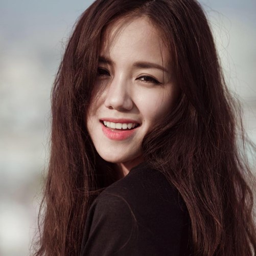 Nhìn răng cửa đoán vận mệnh tốt - xấu