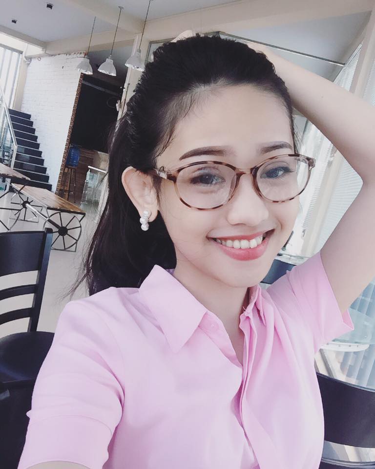 Thúy Vi thừa nhận \'Khi Shbet16 chơi game trực tuyến dồn bạn vào bước đường cùng, đừng hỏi: Tại sao là tôi? Mà hãy nói rằng: Cứ thử tôi đi\'.