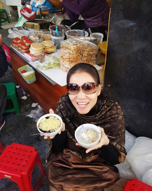 Thu Minh hào hứng với các Shbet0099 cá cược trực tuyến vặt mùa đông trong cái lạnh ở Hà Nội.