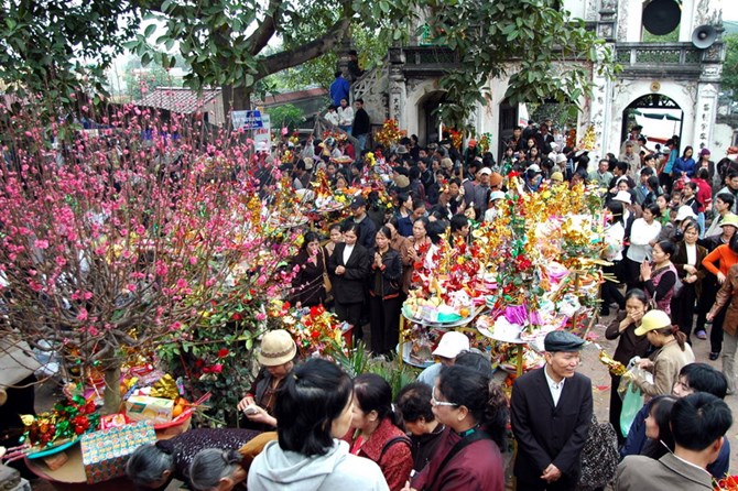 Những ngôi đền, chùa cầu tài lộc linh thiêng ngày đầu năm
