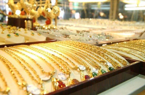 Giá vàng, Đô la Mỹ hôm nay 15-2: Giá vàng tiếp tục đà giảm mạnh