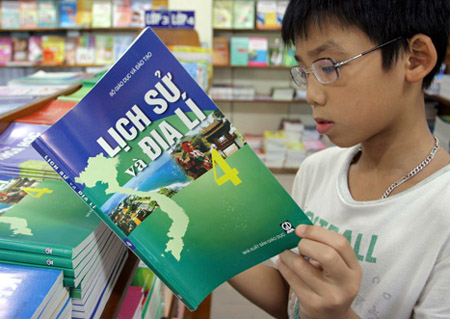 Không có chuyện phân biệt sách miền Bắc hay sách miền Nam