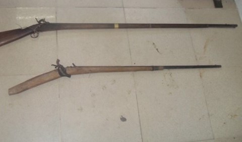 Dùng súng tự chế bắn bị thương cháu vì tưởng gà rừng
