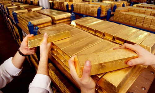 Giá vàng trong nước hôm nay 26-2 giảm mạnh,vàng thế giới vẫn tăng