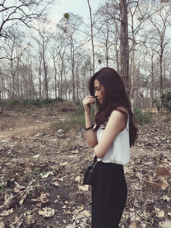 Hotgirl Midu \'Người nên đến thì sẽ đến, người nên đi bạn không có cách nào giữ lại được. Đừng ép người, đừng bận tâm đau lòng vì một chuyện. Buông bỏ chấp niệm, vạn sự tùy duyên. Đây mới chính là Shbet16 chơi game trực tuyến...\'.