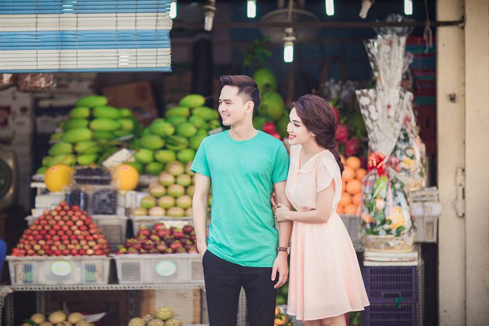 Văn Anh triết lý tình yêu \'Tình yêu đẹp vẫn luôn đâu đó trong cuộc đời, rồi nó sẽ đến với những ai biết yêu thương...\'.