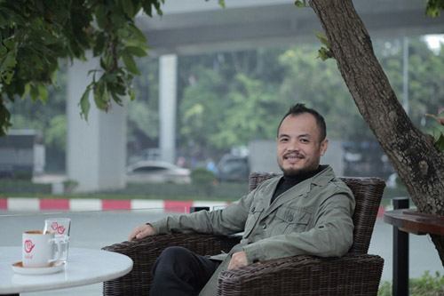 Nhìn lại những hình ảnh đầy nghị lực của Trần Lập lúc bạo bệnh