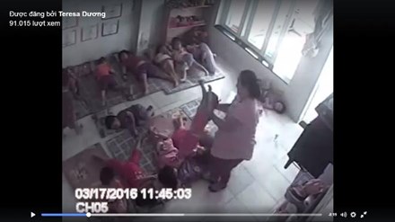 Đuổi việc cô giáo xách ngược, ném trẻ như thú bông