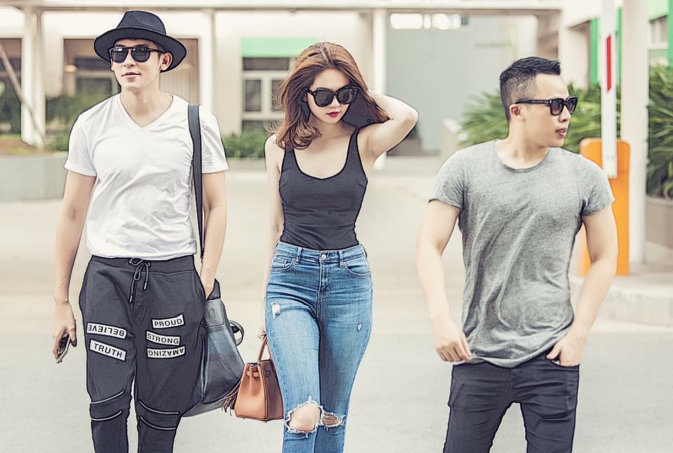 Ngọc Trinh \'Shbet888.com link không chặn rất ngắn, đừng lãng phí nó bởi nỗi buồn. Hãy là chính mình, luôn vui vẻ, tự do và trở thành bất cứ gì bạn muốn\'.