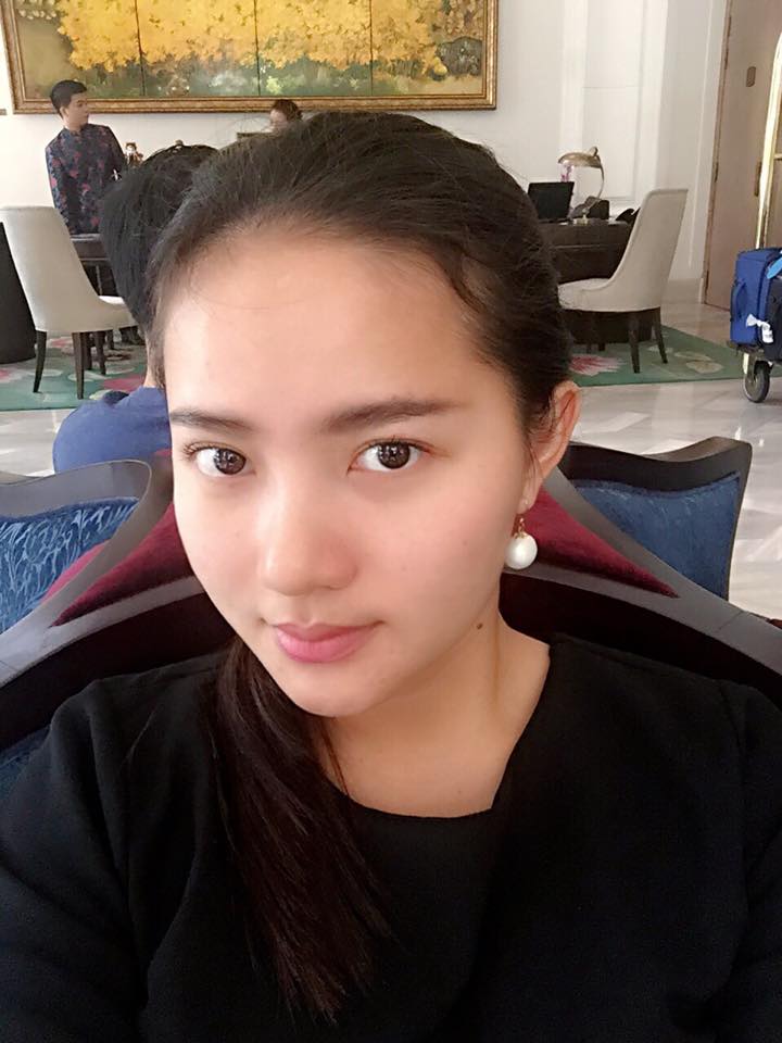 Phan Như Thảo \'Giả bộ hung dữ. Đụng vô em em cào mặt\' khiến nhiều người cảm thấy thích thú.