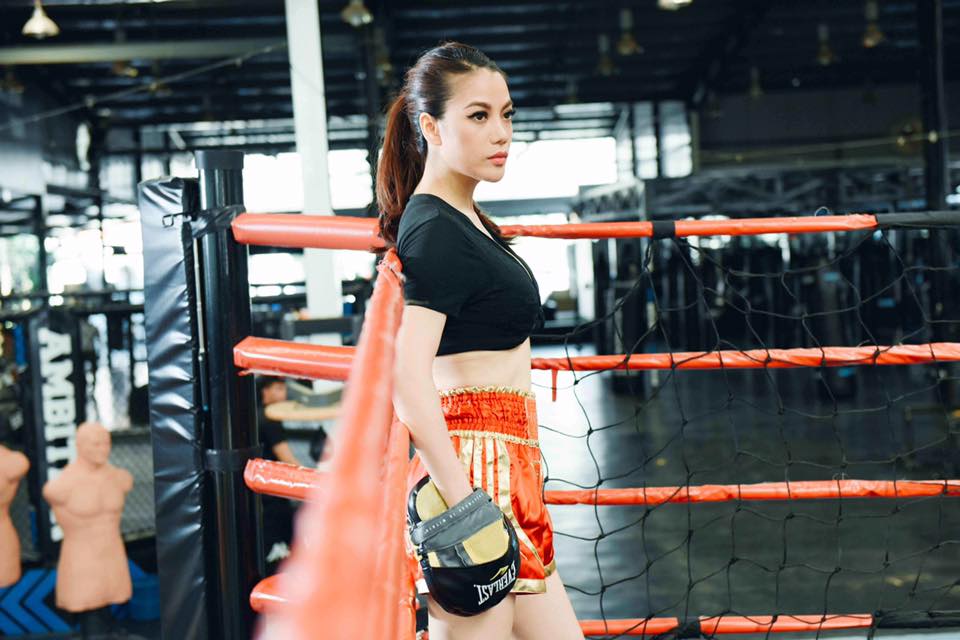 Trương Ngọc Ánh siêu ngầu \'Nhớ boxing quá\'.