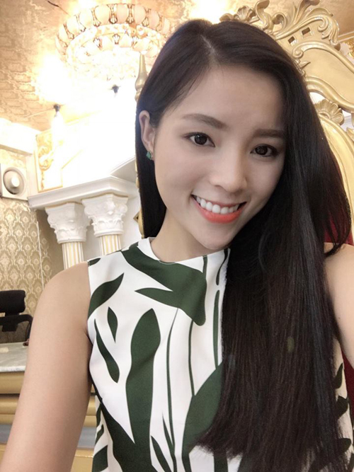 Hoa hậu Kỳ Duyên khoe tóc mới \'Bạn Duyên bị bánh bèo nhập\'.
