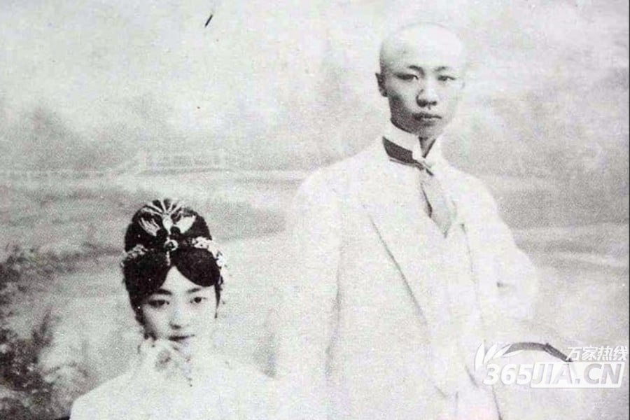 Cuộc đời của bà hoàng hậu