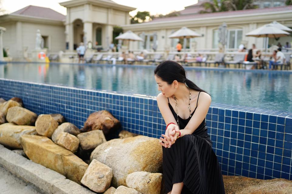 Lệ Quyên 'Thỉnh thoảng bị đụng đến những vấn đề mà mình ghét nhất, cảm thấy khó chịu'.