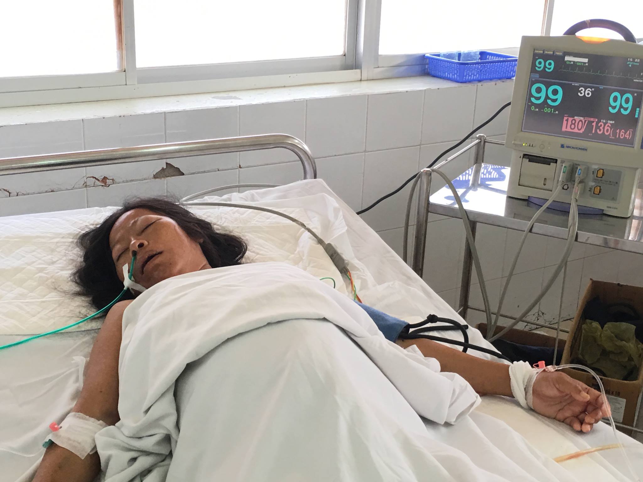 Cứu sống sản phụ mắc bệnh hiểm nghèo xin về nhà chờ chết