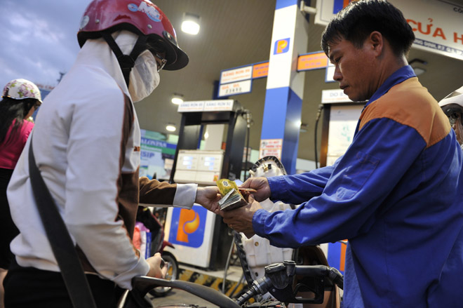 HOT: Giá xăng đã tăng từ 15h chiều nay