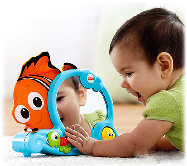 10 món đồ chơi cho bé thông minh từ khi sơ sinh