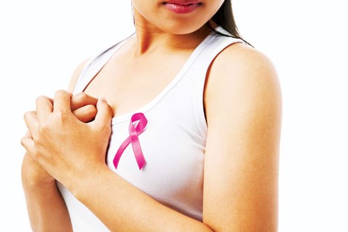 Mẹ bầu bị thừa estrogen có thể gây ung thư vú cho con gái