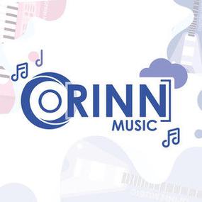 Vợ con MC Phan Anh thường xuyên tạo dáng đáng yêu để chụp ảnh.