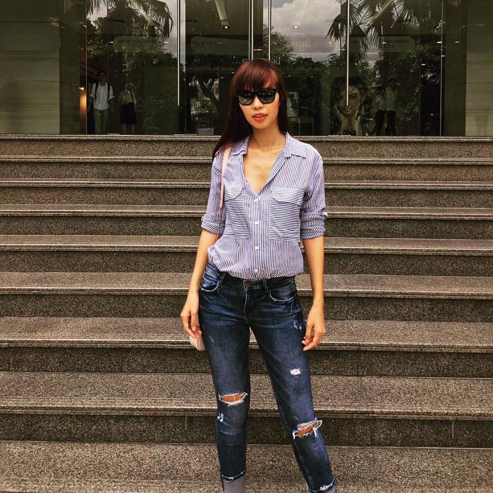 Hà Anh nói trong hờn dỗi 'Hôm hở, hôm kín, mặc đồ thể thao đi tập, mặc quần jeans đi họp, không mặc gì khi đi ngủ - Cơ thể là của tôi, tôi mặc gì kệ tôi. Cuộc đời này là của tôi, tôi sống sao là quyền của tôi!'.