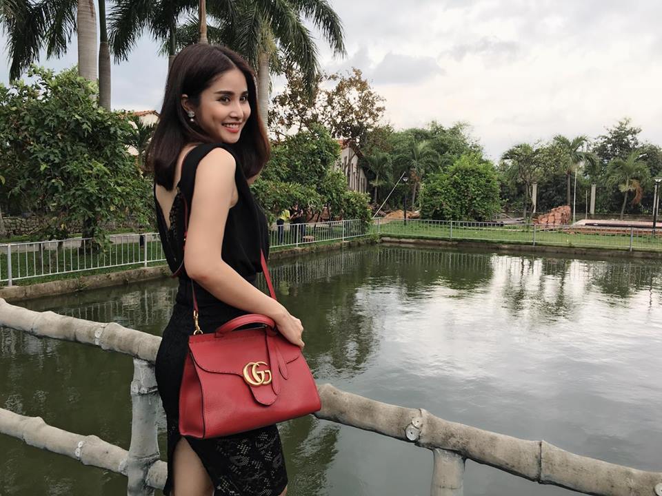 Thảo Trang 'Nơi đây mình em....!!!'.
