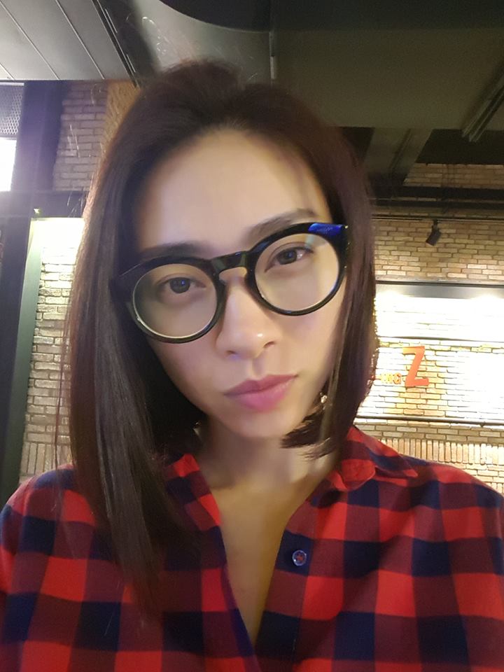 Ngô Thanh Vân đầy ẩn ý 'Cái mặt ngáo sau một ngày dài vật vã... Ai hờn ai...giận ai ...thù ai... cho qua đi...'.