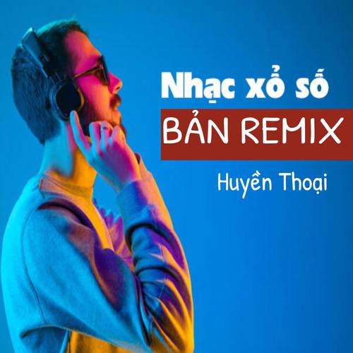 Cậu bé rất bụ bẫm và vô cùng đáng yêu.
